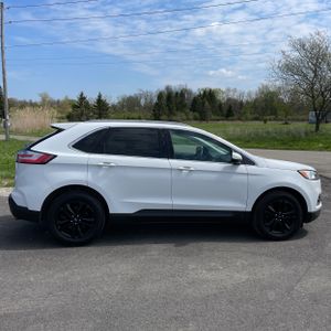 FORD EDGE SEL - 10