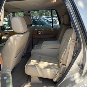 صورة مصغرة 33 لـ 2008 Lincoln NAVIGATOR BASE