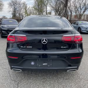 MERCEDES-BENZ GLC - 7