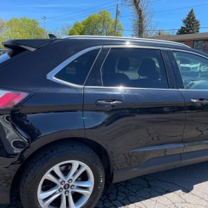 FORD EDGE SEL - 9
