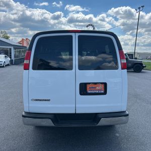 CHEVROLET EXPRESS LT 2500 - 7