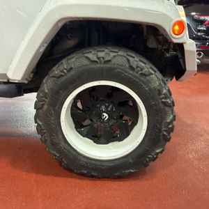 صورة مصغرة 20 لـ 2016 JEEP WRANGLER UNLIMITED SAHARA