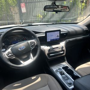 صورة مصغرة 35 لـ 2023 FORD EXPLORER XLT