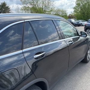 MERCEDES-BENZ GLC - 9