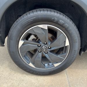 صورة مصغرة 17 لـ 2024 Nissan ROGUE SV