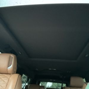 صورة 42 لـ 2022 Cadillac ESCALADE ESV SPORT