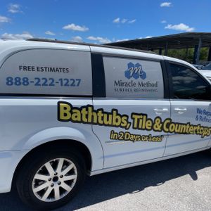 CHRYSLER TOWN AND COUNTRY TOURING - 9