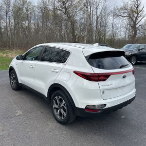 KIA SPORTAGE LX - 5