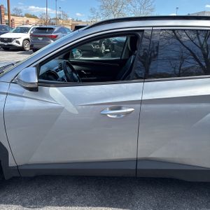 HYUNDAI TUCSON LIMITED - 3