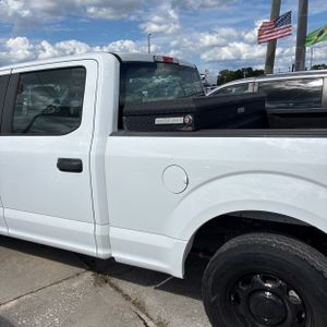 FORD F-150 XL - 6