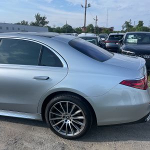 2023 Mercedes-BENZ S-CLASS photo 6