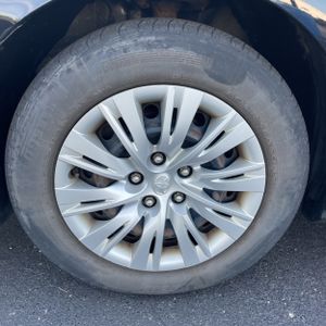 2012 Toyota CAMRY LE thumbnail 17