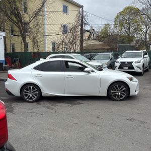 LEXUS IS 300 BASE - 10