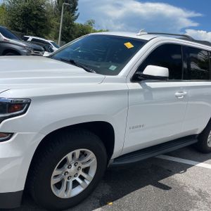 2016 Chevrolet TAHOE LT — фото 2