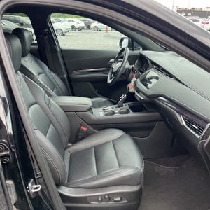 2022 Cadillac XT4 LUXURY 照片 33
