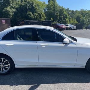 صورة مصغرة 11 لـ 2015 Mercedes-BENZ C-CLASS