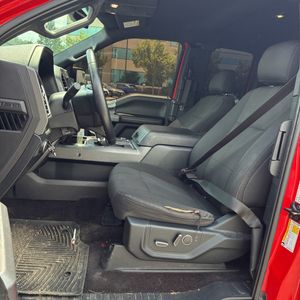 صورة مصغرة 32 لـ 2015 FORD F-150 XLT
