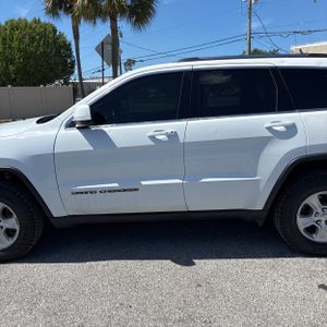 JEEP GRAND CHEROKEE LAREDO - 3