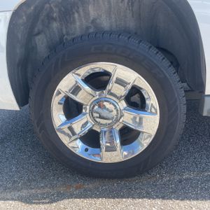 2015 Chevrolet TAHOE LT thumbnail 19