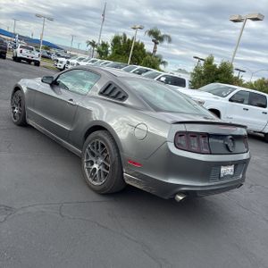 FORD MUSTANG V6 PREMIUM - 5