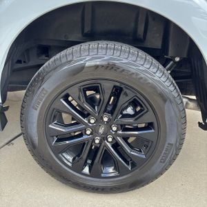 صورة مصغرة 18 لـ 2025 FORD F-150 XLT