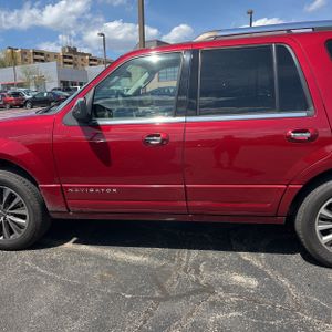 LINCOLN NAVIGATOR BASE - 4