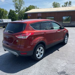 صورة 8 لـ 2015 FORD ESCAPE SE