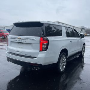 CHEVROLET SUBURBAN PREMIER - 8