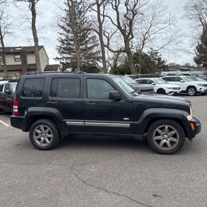 JEEP LIBERTY SPORT - 10
