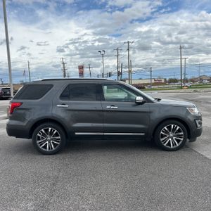 FORD EXPLORER PLATINUM - 10