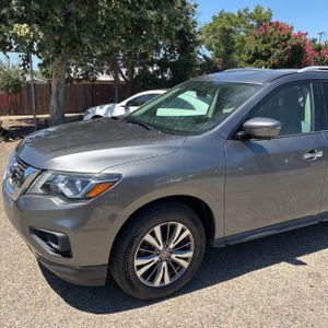 صورة 2 لـ 2019 Nissan PATHFINDER SL