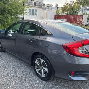 صورة 6 لـ 2019 Honda CIVIC LX