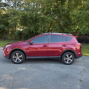 2018 Toyota RAV4 XLE — фото 3