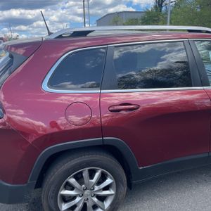 JEEP CHEROKEE LIMITED - 9