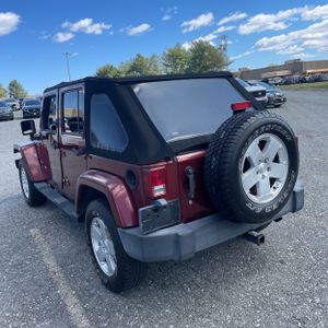 JEEP WRANGLER UNLIMITED SAHARA - 4