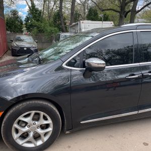 CHRYSLER PACIFICA LIMITED - 2