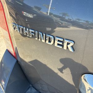 2012 Nissan PATHFINDER SV 照片 23