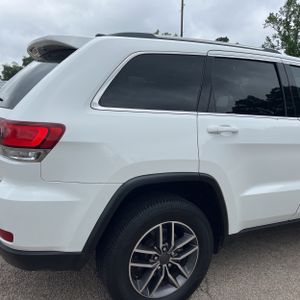 JEEP GRAND CHEROKEE LAREDO E - 9