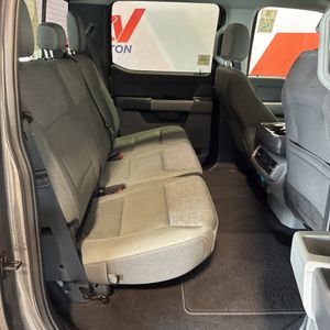 صورة مصغرة 35 لـ 2024 FORD F-150 XLT