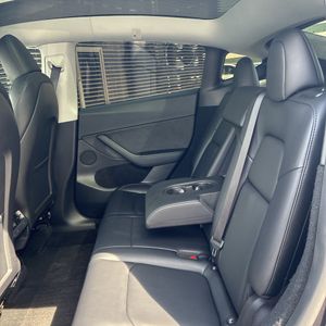 2024 Tesla MODEL Y LONG RANGE 缩略图 33