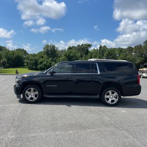 2016 Chevrolet SUBURBAN LT — фото 3