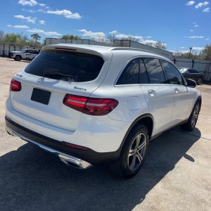 MERCEDES-BENZ GLC - 8