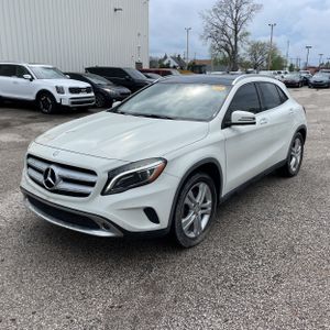 MERCEDES-BENZ GLA - 1