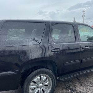 CHEVROLET TAHOE LS - 9