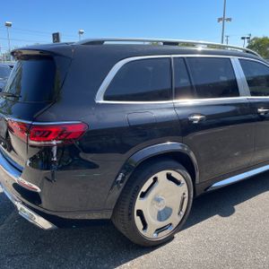 MERCEDES-BENZ GLS - 9