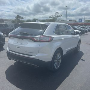 FORD EDGE TITANIUM - 8