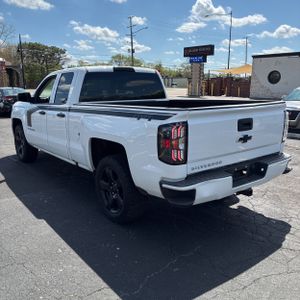 CHEVROLET SILVERADO 1500 CUSTOM - 5