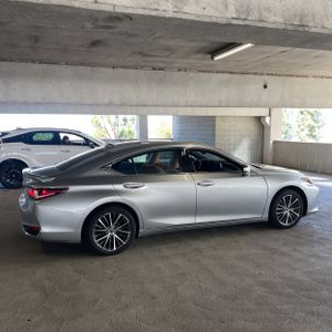 LEXUS ES 300H BASE - 10