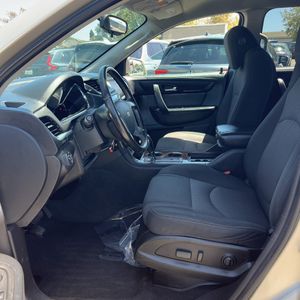 صورة مصغرة 32 لـ 2013 Chevrolet TRAVERSE LT