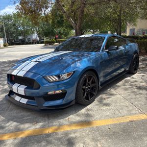 FORD MUSTANG SHELBY GT350R - 1